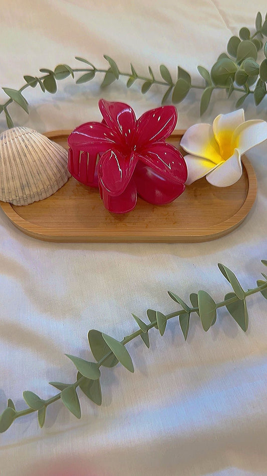 red flower claw clip