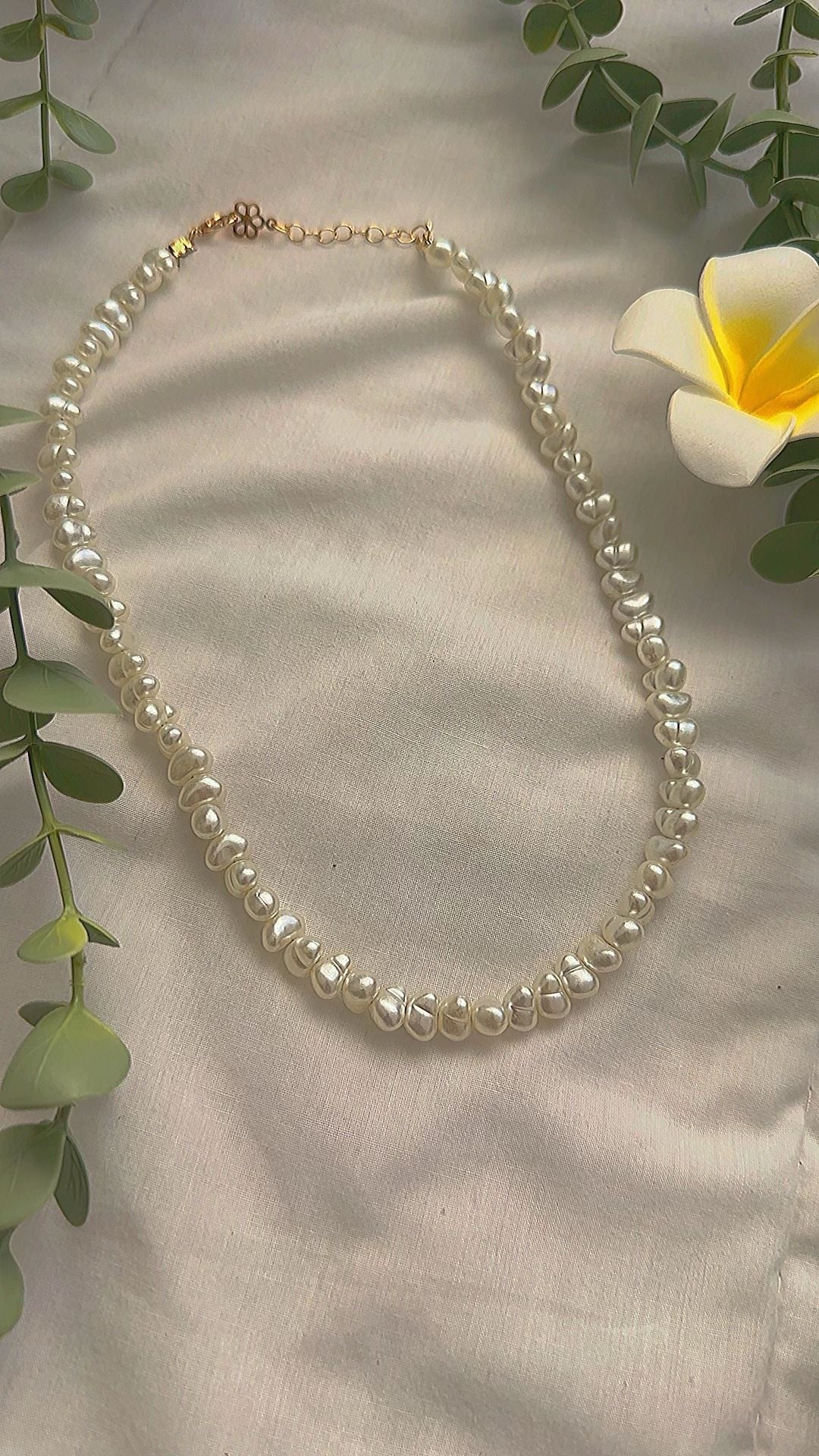 luxury pearl necklace